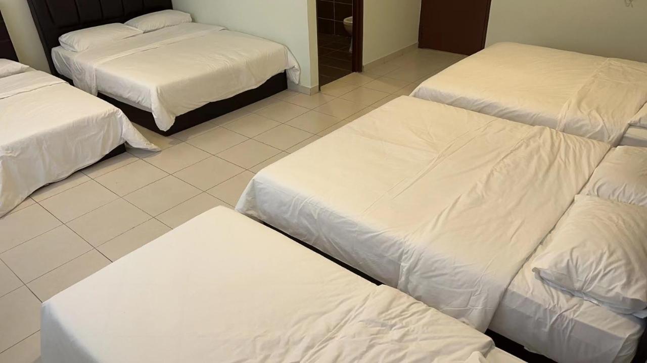 The Glorious Straits Hotel Malacca Екстериор снимка